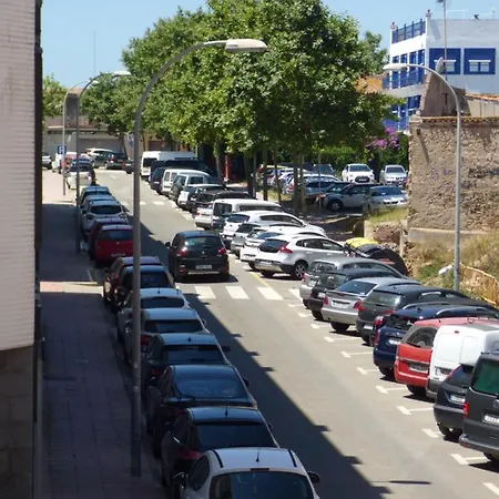 Pis Practic I Agradable Sobre La Marina Apartment *