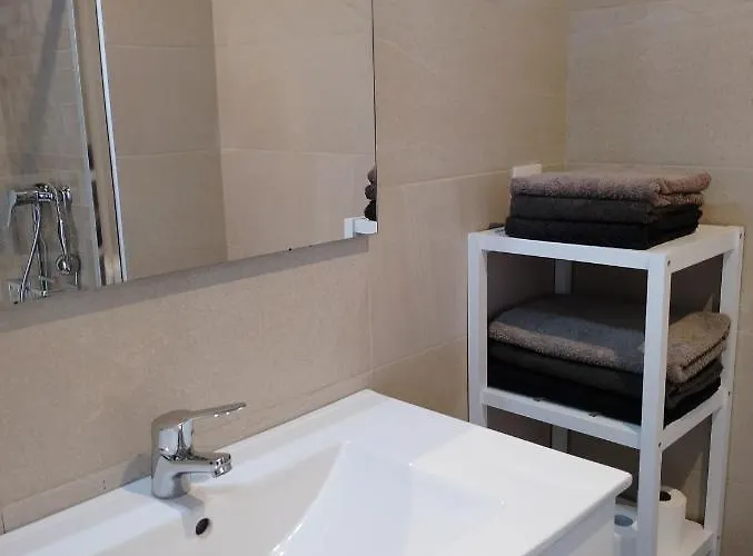 Pis Pràctic I Agradable Sobre La Marina Apartamento *